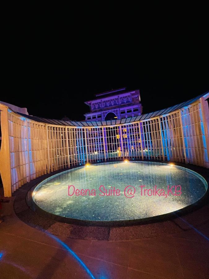 Deena Suite at Troika ,Kota Bharu Buitenkant foto